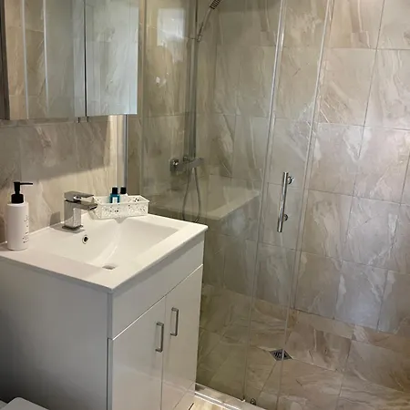 Къща За Гости 빌라 *